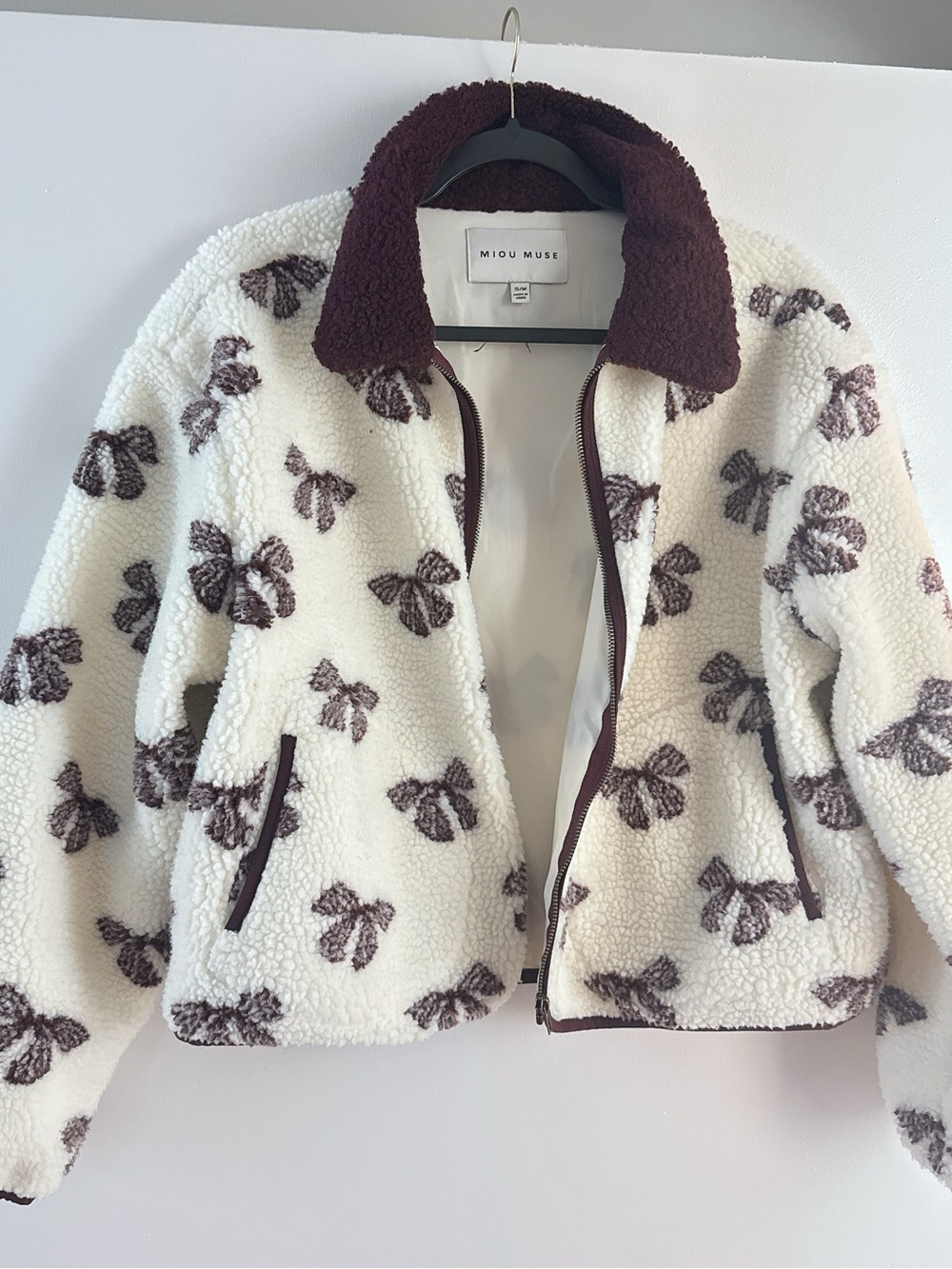 Adorable Teddy Cream Sherpa Jacket with Brown Bow Pattern